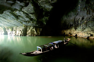 vom-grotto-phong-nha-ke-bang Vom Cave systems 