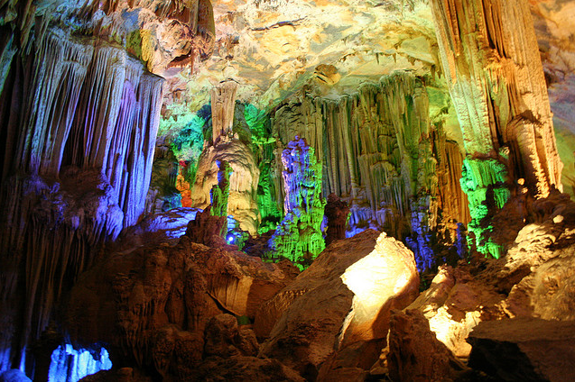 the-beauty-of-phong-nha-cave1 The beauty of Phong Nha cave